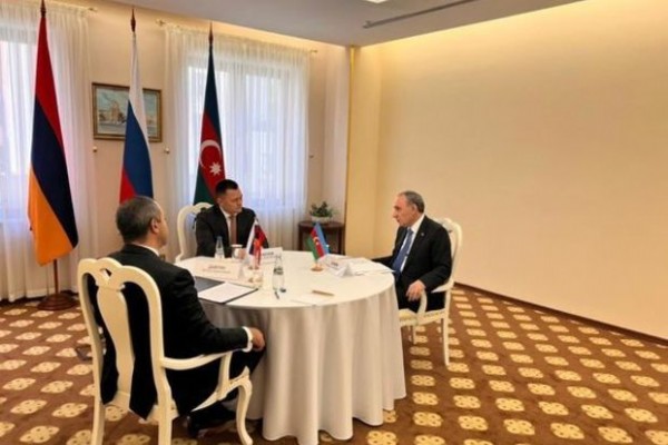 Azərbaycan, Ermənistan və Rusiyanın baş prokurorları arasında görüş keçirildi